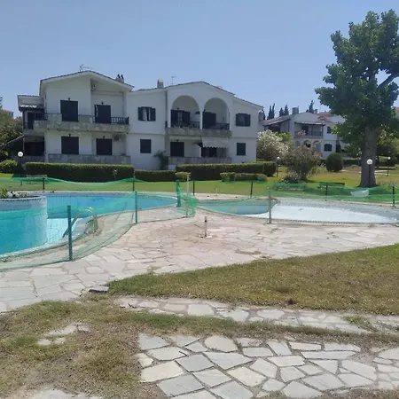 Sonia's Maisonette With Pool N Possidi